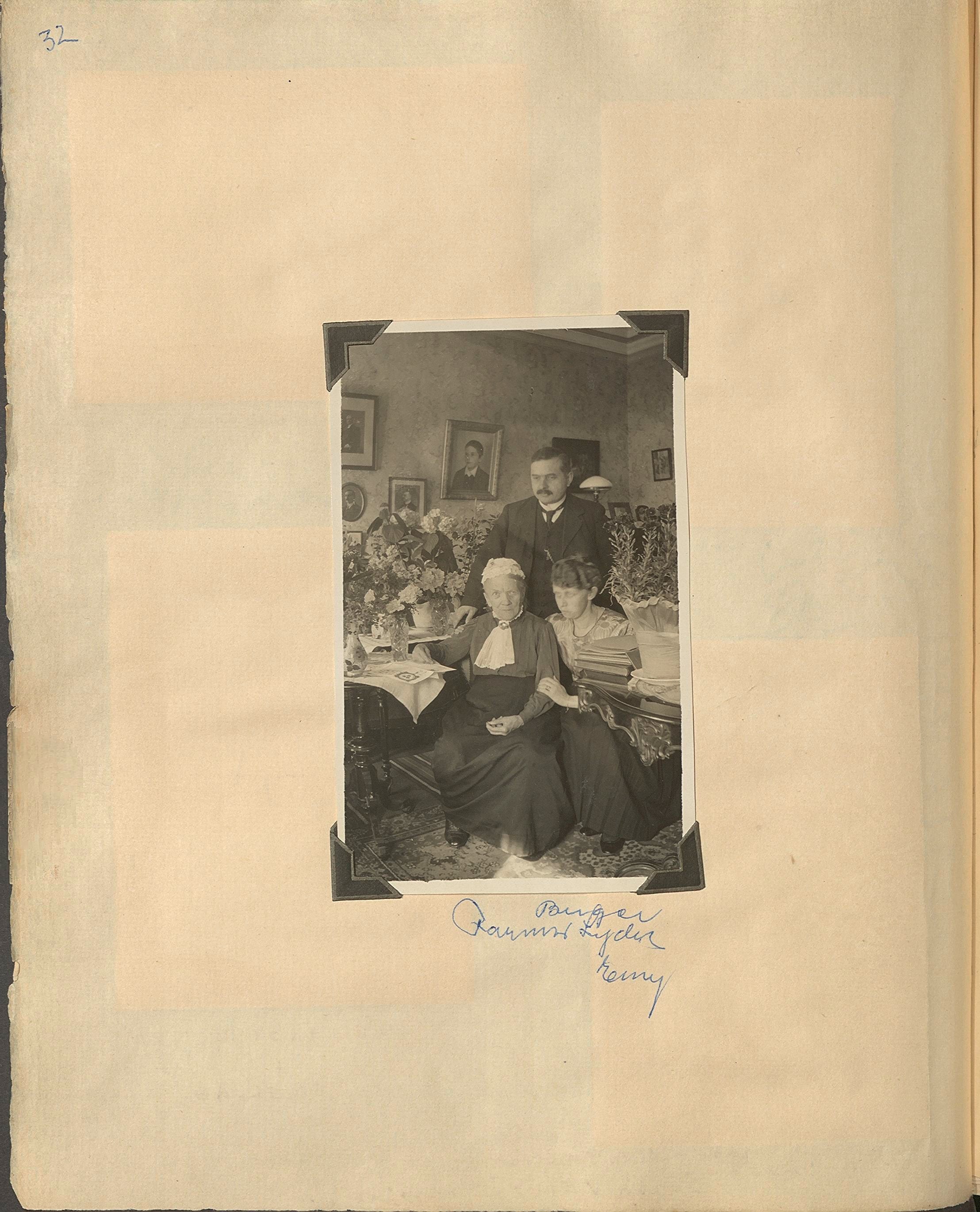 Emy f. Godée Borgströms fotoalbum