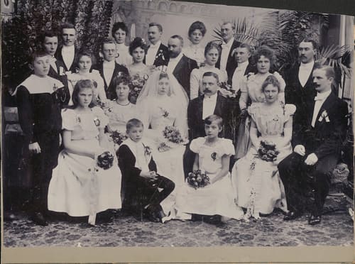 Giftermål mellan Märtha Augusta Elisabeth Leth med sin man Johan E. Hallbergsson, som 1913 mördades på Hammarby apotek i Upplands Väsby i det uppmärksammade Hammarbymordet.
