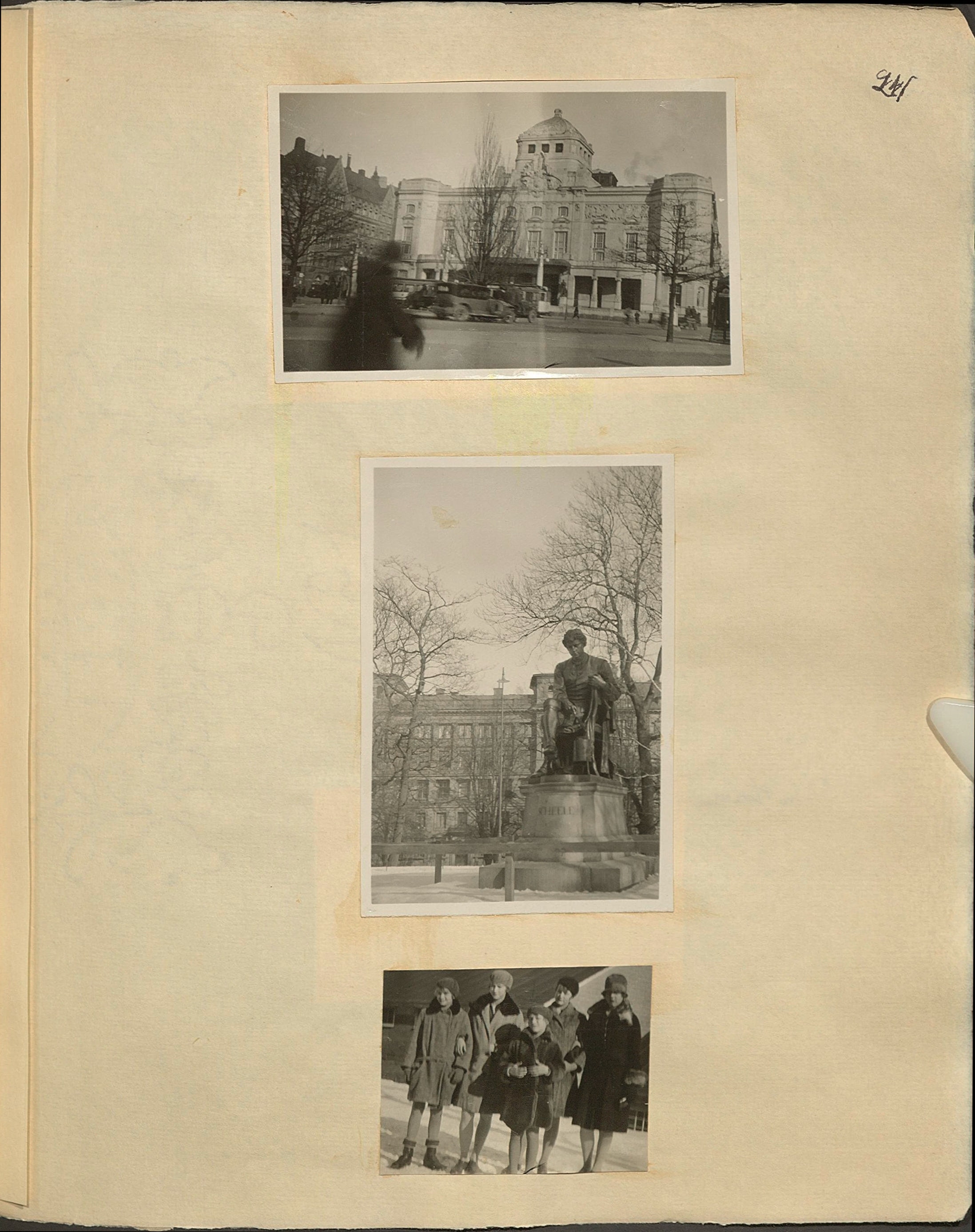 Gunvor f. Borgström Weibels fotoalbum