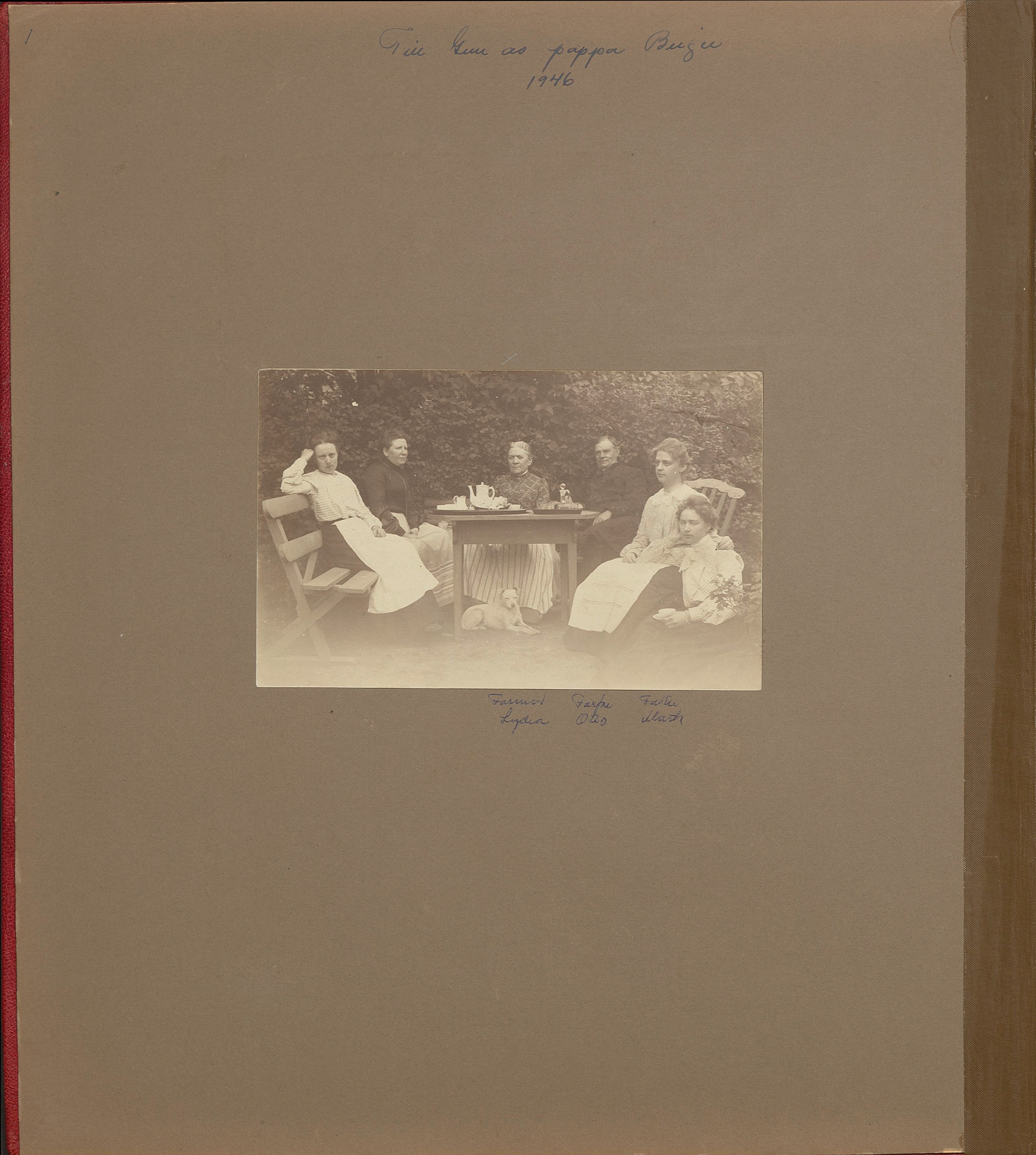Stort album från Birger Borgström till Gun 1946